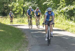 20250629 la course cyclo sportive de la Favorite 22ème édition: Dèpart à la Salle des Isles à Yverdon  Dimanche 29 juin 2025 Copyrigth Champi