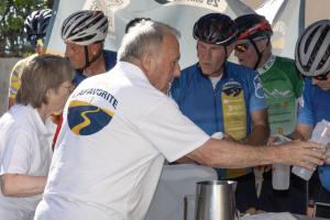 20250629 la course cyclo sportive de la Favorite 22ème édition: Dèpart à la Salle des Isles à Yverdon  Dimanche 29 juin 2025 Copyrigth Champi