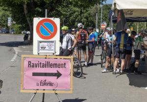 20250629 la course cyclo sportive de la Favorite 22ème édition: Dèpart à la Salle des Isles à Yverdon  Dimanche 29 juin 2025 Copyrigth Champi